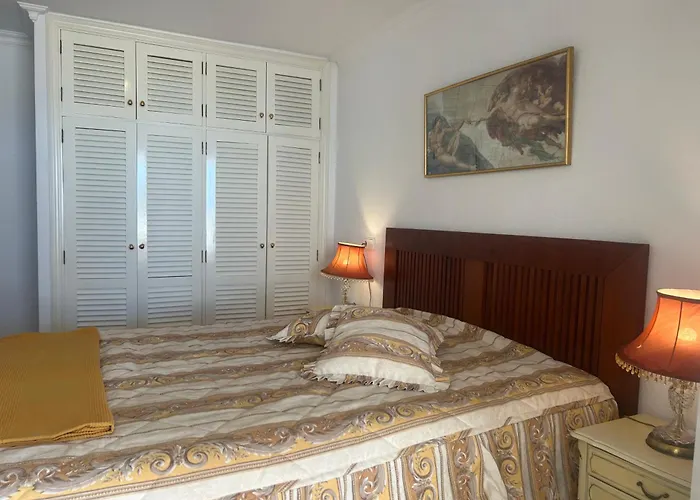 Schoenes Apartment - Ruhig - Aussenpool La Orotava