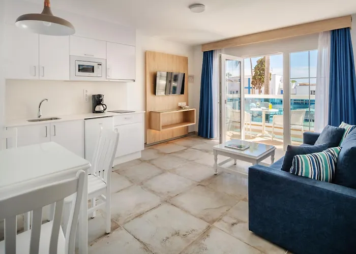 Suite Hotel Montana Club Puerto del Carmen 
