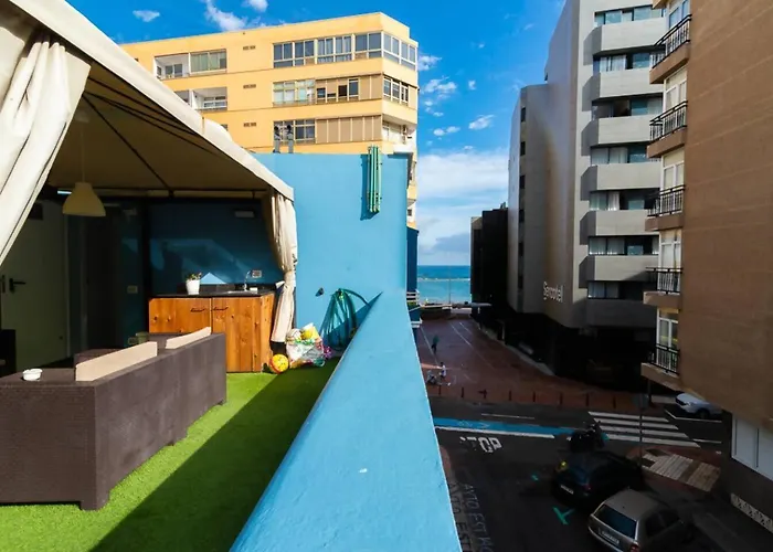 Costa Lairaga Suite. Beachfront! Air Conditioned Las Palmas de Gran Canaria