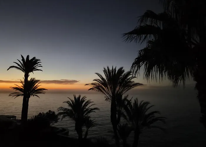 Boutique Sea View Apartment in San Agustin