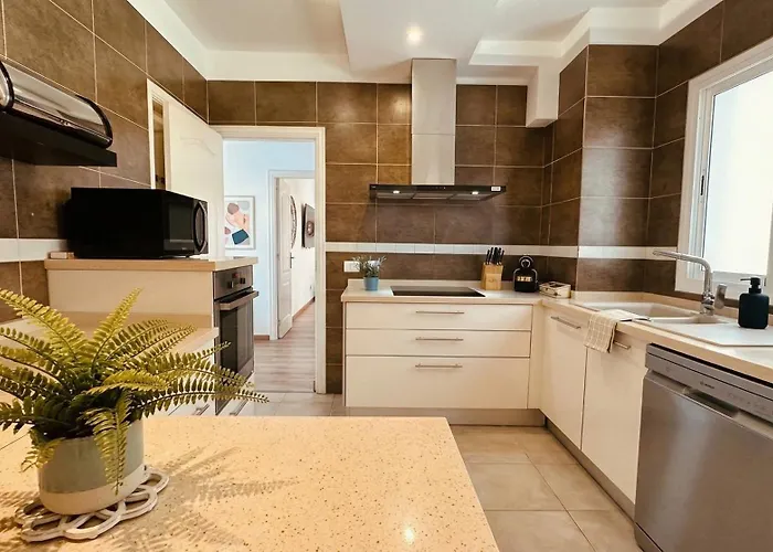 Tenerife Deluxe Villas Costa Adeje  admite animales
