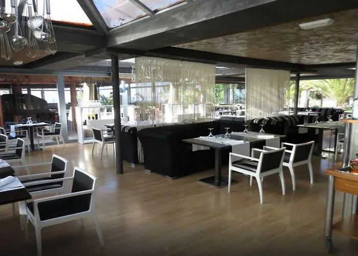 Ocean Beach Club - Gran Canaria Mogán