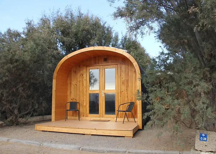 Eco-Wooden Houses Camping Montana Roja El Médano