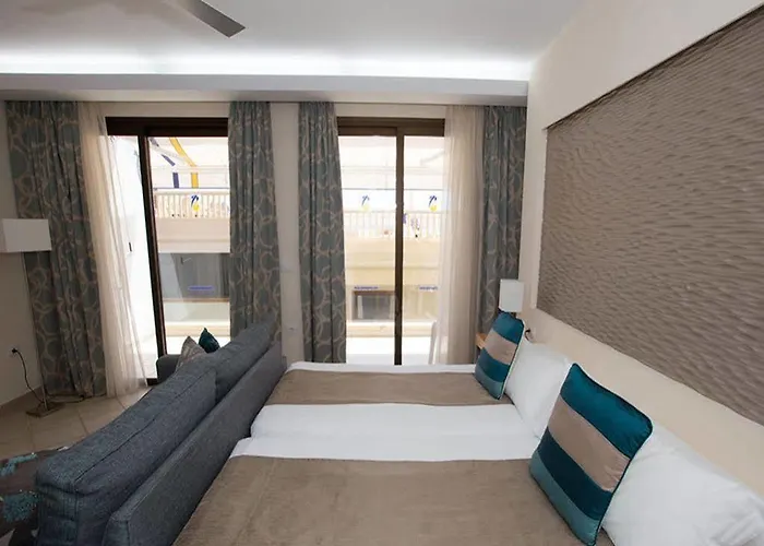 Pearly Grey Ocean Club Hotel Callao Salvaje