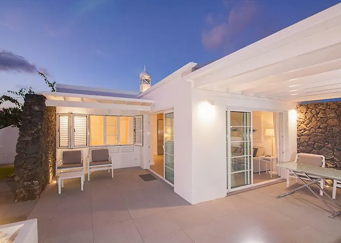 Rooms & Suites Princesa Sonia - Puerto Del Carmen, Lanzarote - Near The Beach
