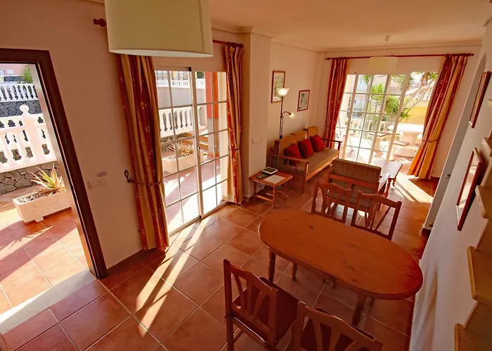 Las Dunas 2 By Rentmedano Pretty 2 Bedroom Villa, Ocean Views, Pool And Wifi El Médano