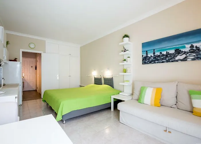 Cozy Apartment In Edificio Bahamas Puerto de la Cruz  aceita animais de estimação